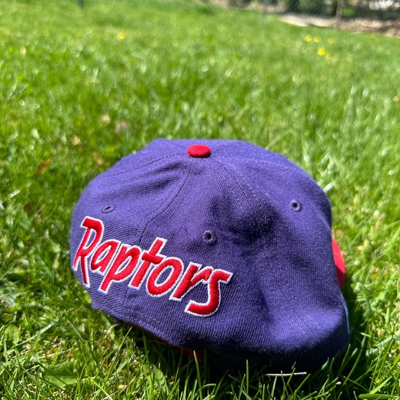 Snapback hat - Picture 2 of 2